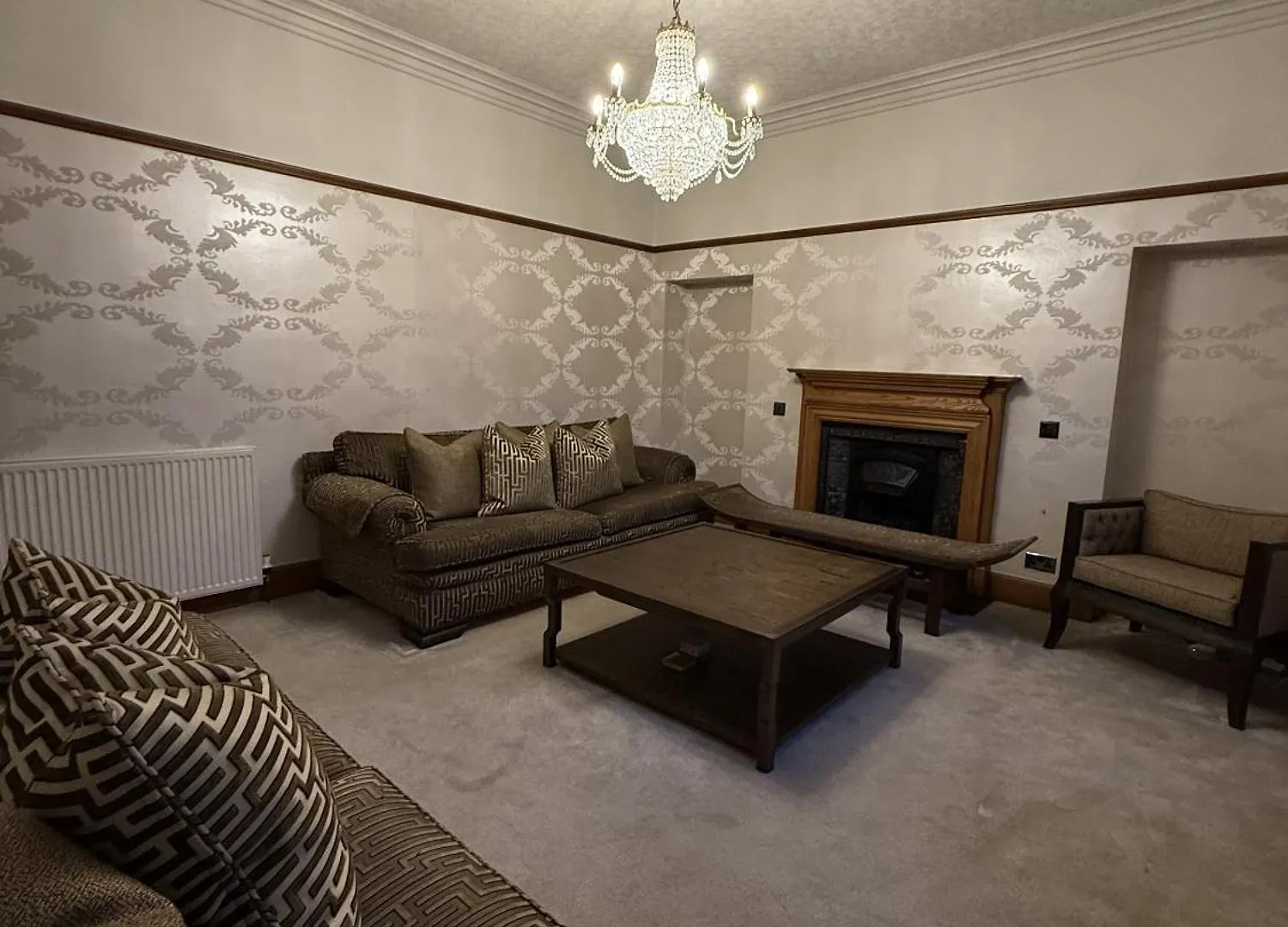 Luxury 5 Bedroom Property In West End Aberdeen Feriehus